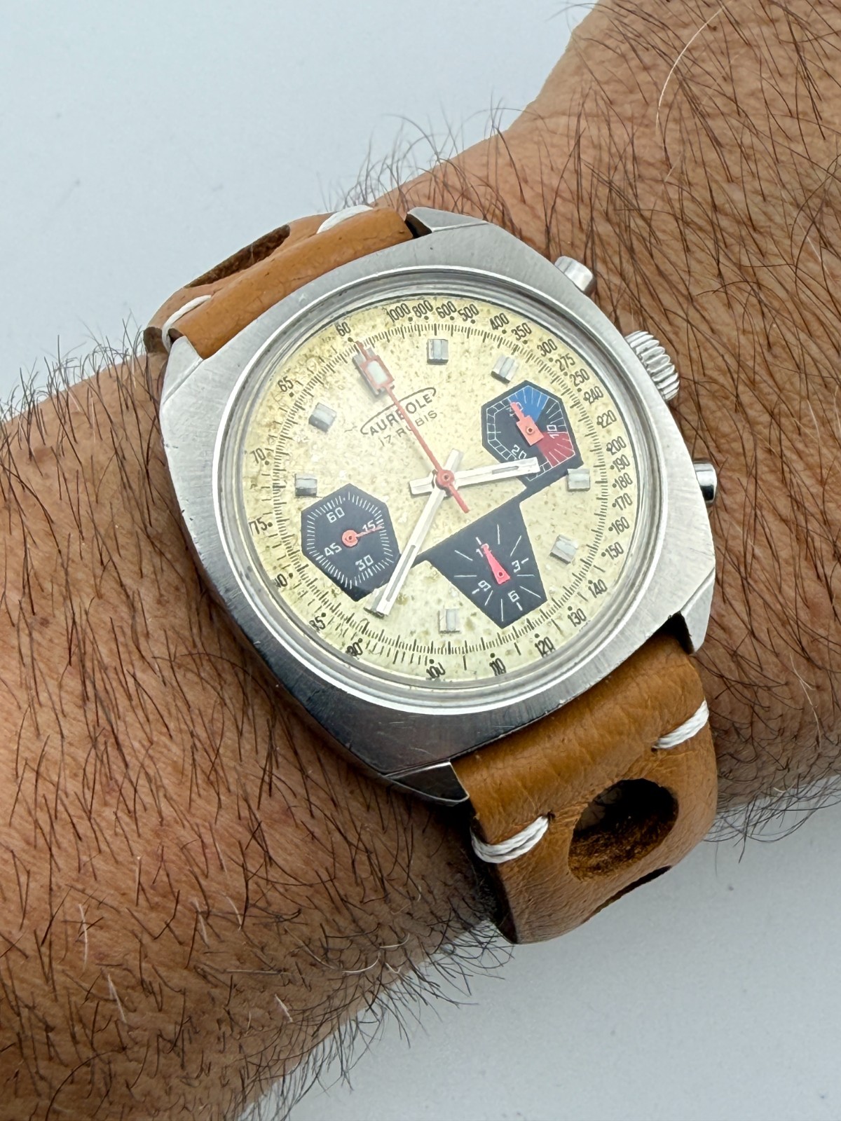 VINTAGE AUREOLE CHRONOGRAPH VALJOUX 7736 38 MM MANUAL WIND