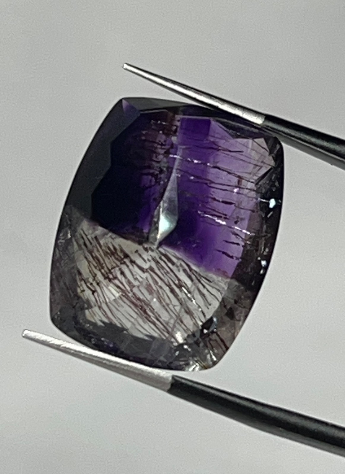 IPAS-1 Natural Amethyst 10.40ct 17x12x7mm Emerald Shape