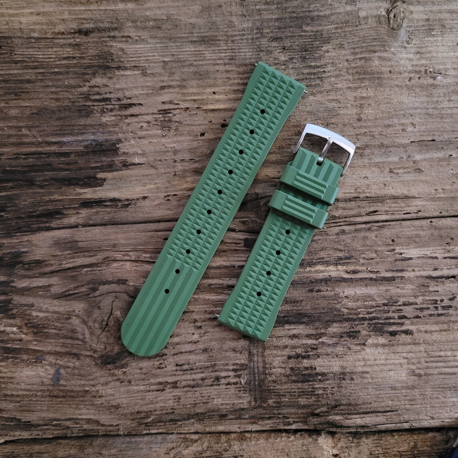 Waffle Watch Strap Band | Classic Seiko Style | FKM Rubber | Black Green Blue
