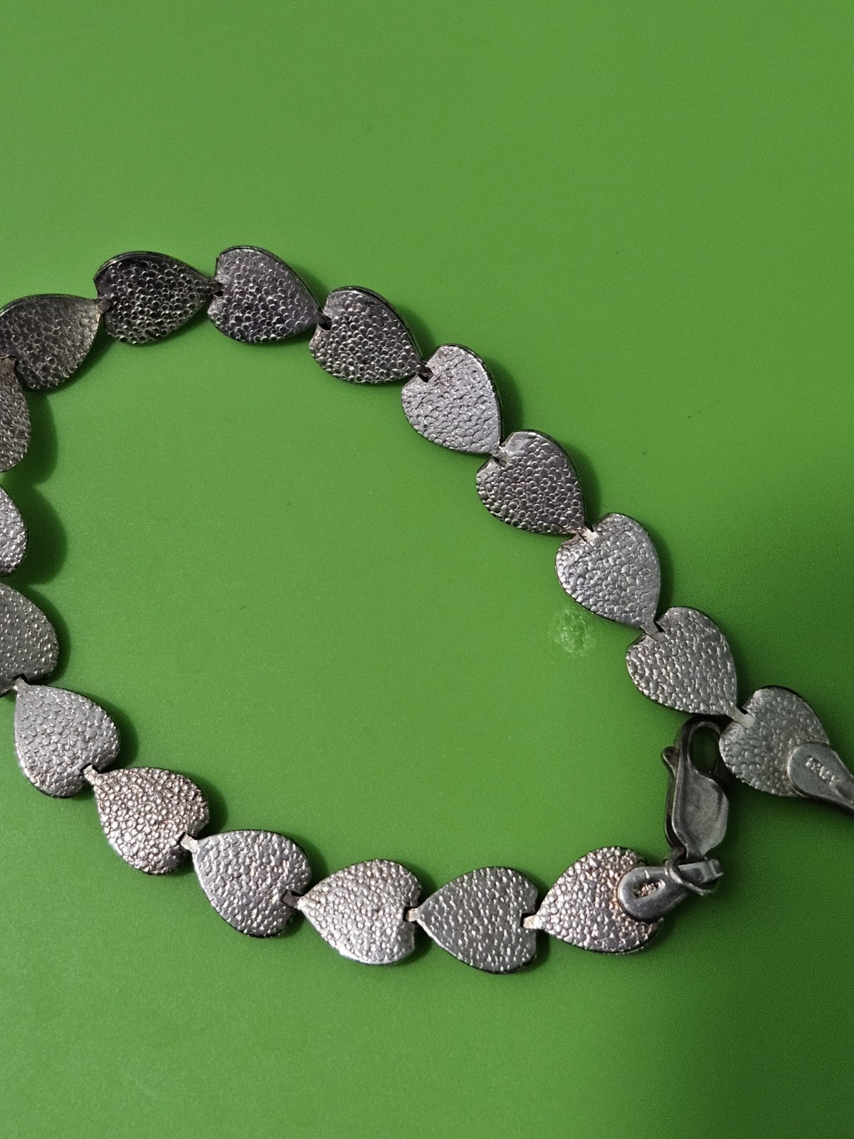 Sterling Silver Marked 925 Heart Bracelet ITALY. 7″ (9.5g)