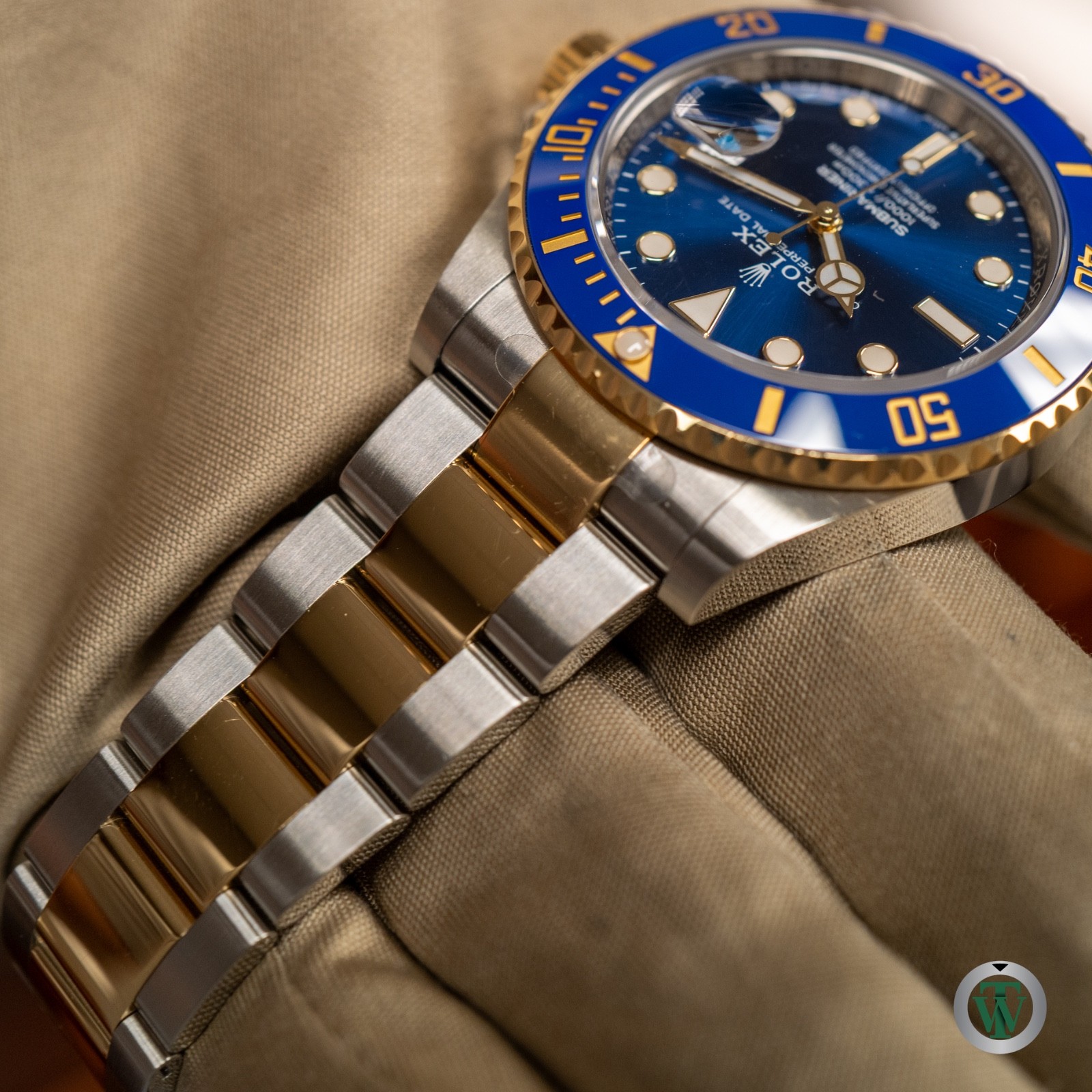 ROLEX SUBMARINER DATE 126613 LB 41MM BLUE DIAL 2021