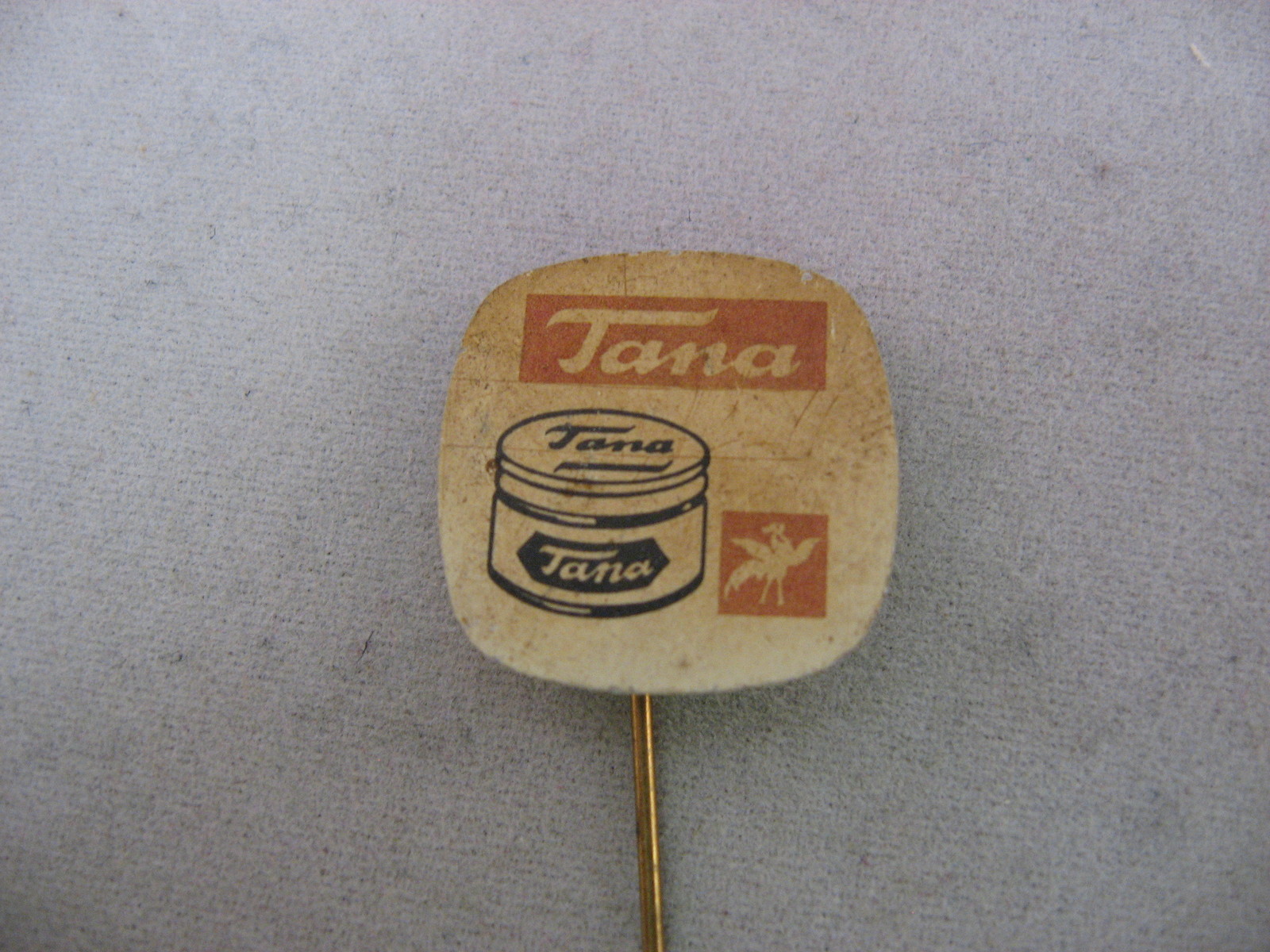 Vintage Tana Shoe Polish Advertising Lapel Stick Pin Cream Orange Elk Logo Promo