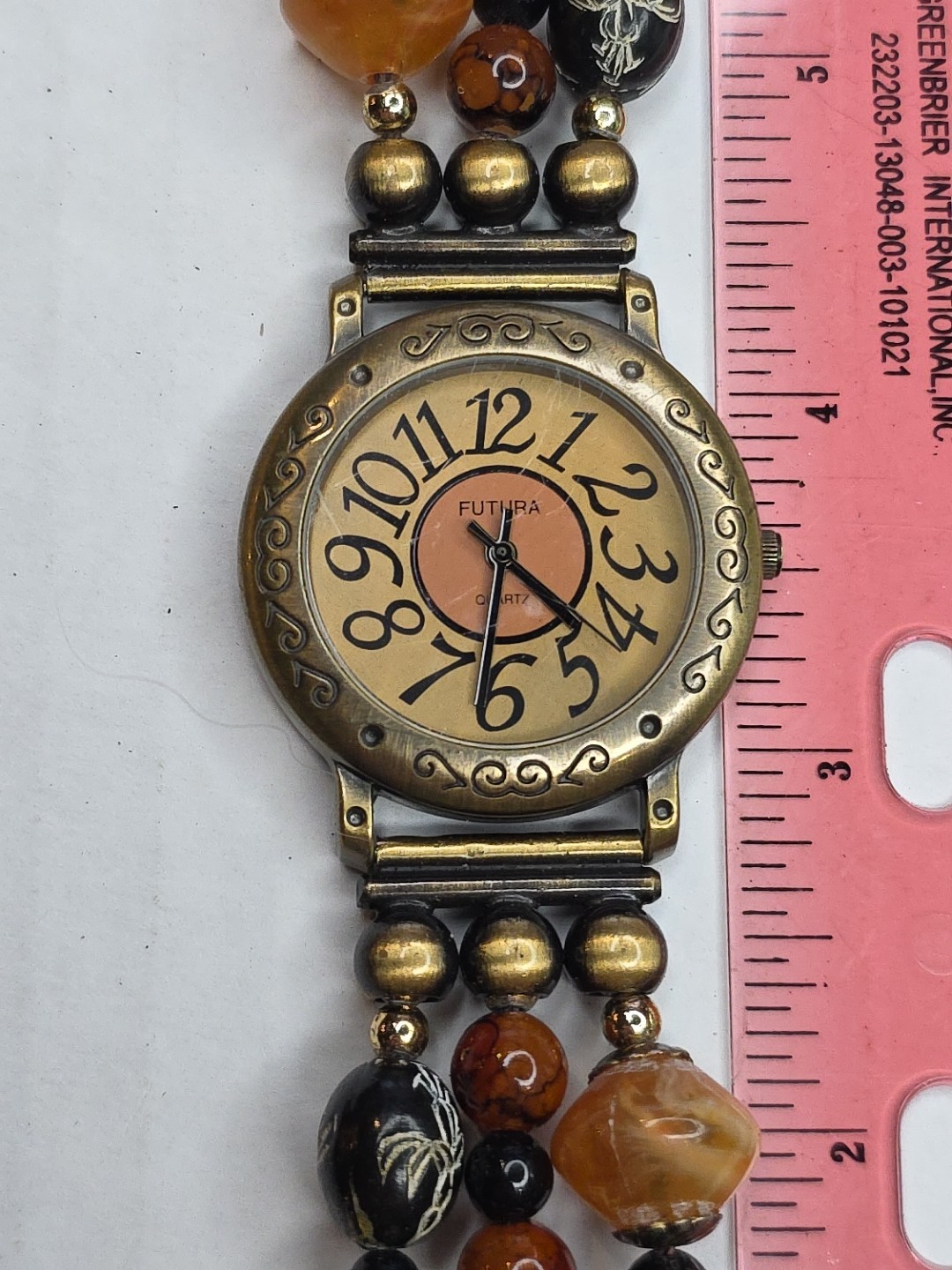 Futura 3906 V377 Beaded Ladies Watch, Needs A New Battery 7″