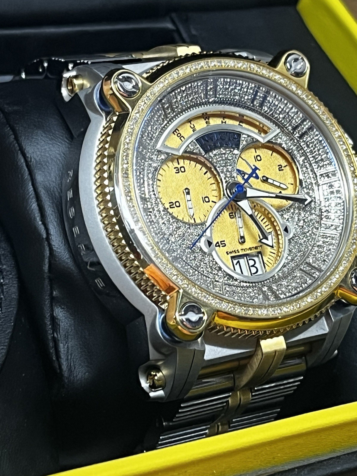 INVICTA Sea Hunter Warrior Men 1.5-1.6 CTS Diamonds 37004 56MM