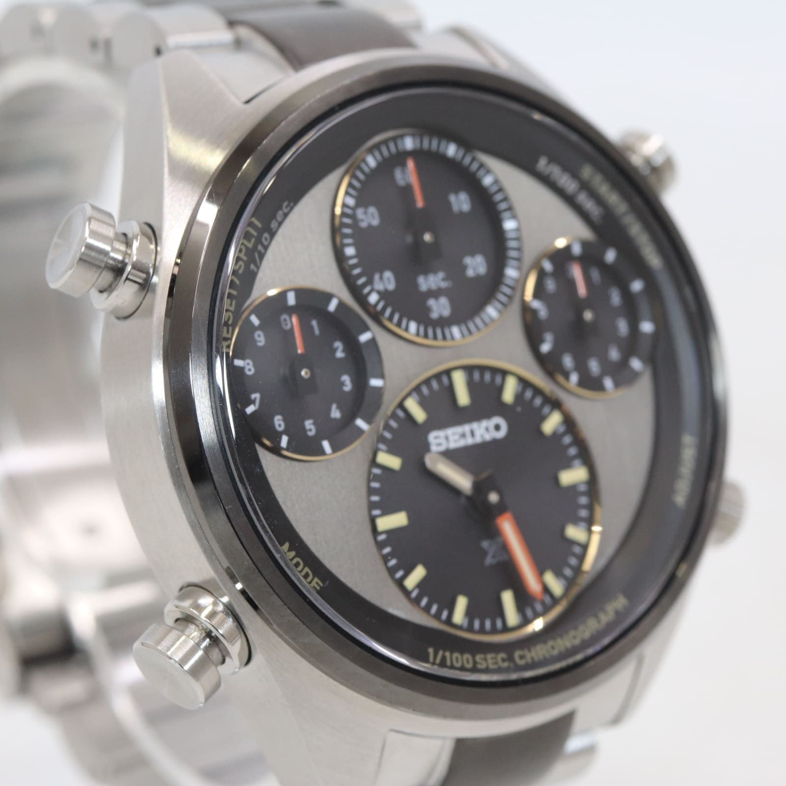 SEIKO Prospex LIMITED 8A50 00C0 SBER005 SS Solar Quartz 9900