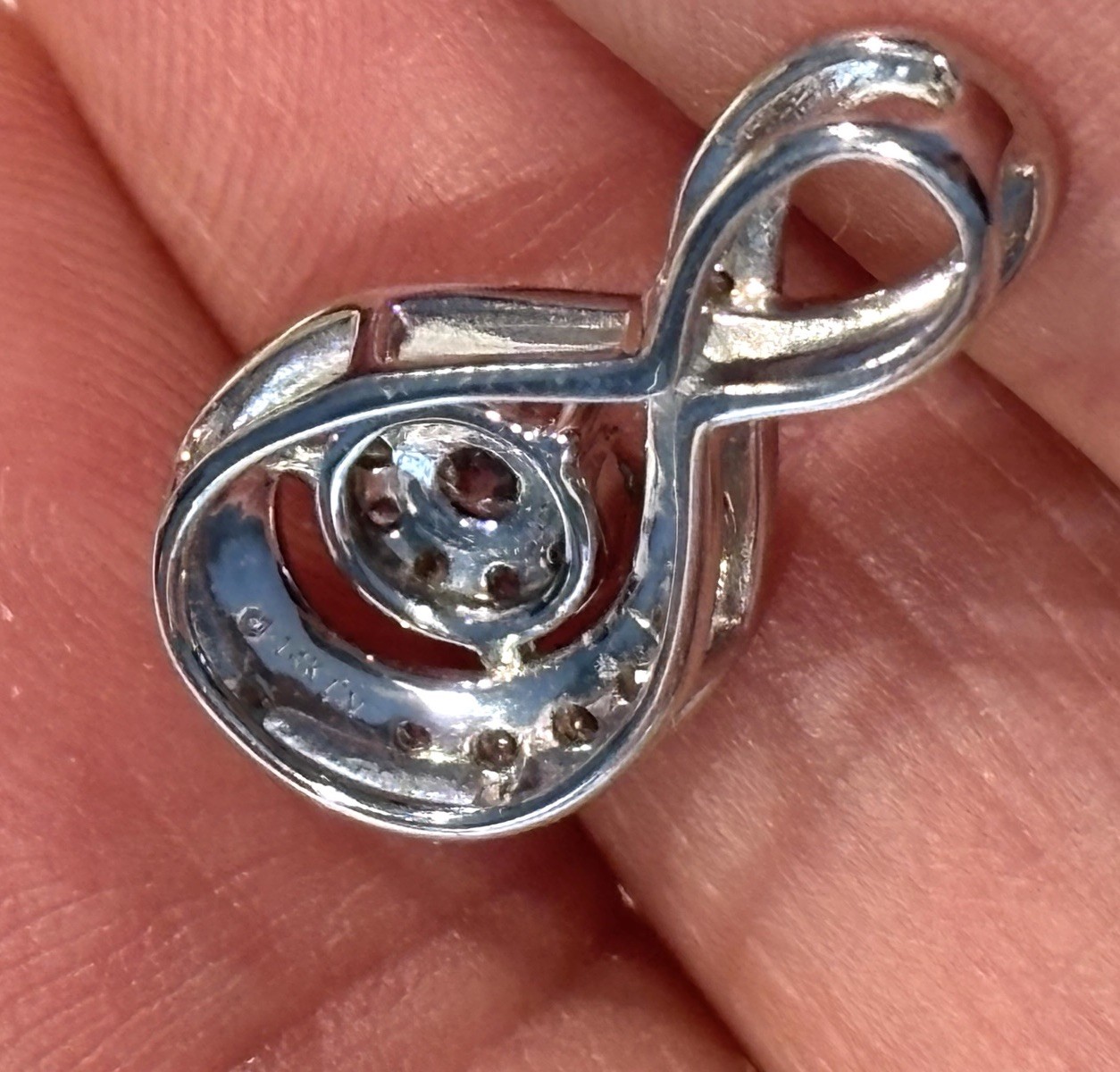 $855 IGI Certified 14K White Gold 1/3 Ct H/I1 Infinity Diamond Necklace Pendant