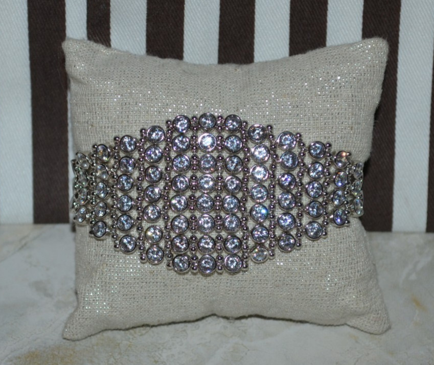 Henri Bendel Crystals Mesh Bracelet Silver
