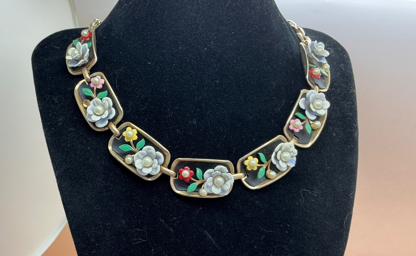 RETRO 4 Piece SET! Vintage ALICE Mulit Color Bracelet Earrings Necklace Ring!!