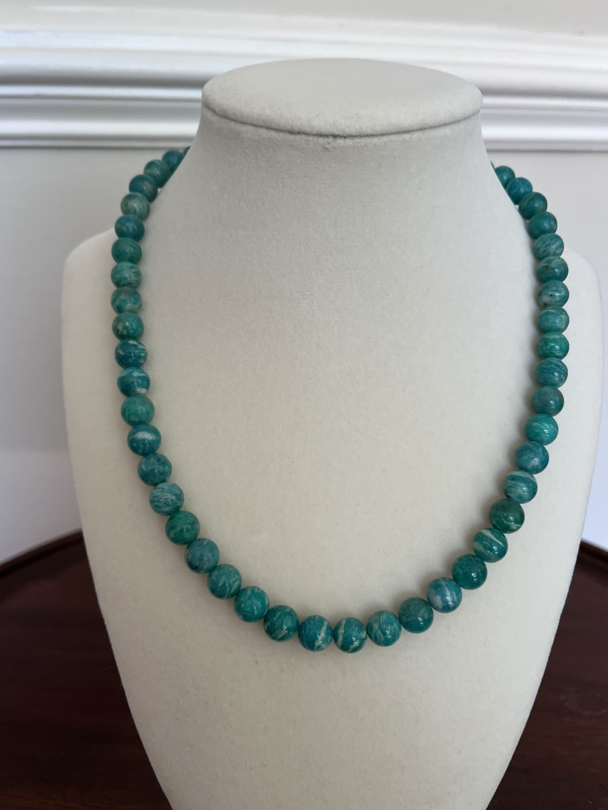 Gorgeous and Simple Green Amazonite Stone Beaded Necklace Silver Clasp