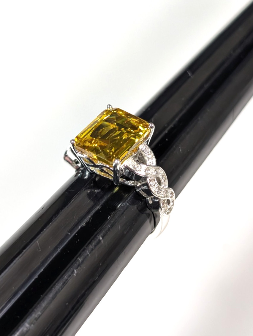 Faux Citrine Colored Gemstone Ring Silver Tone Rhinestone Size 8 Emerald Cut