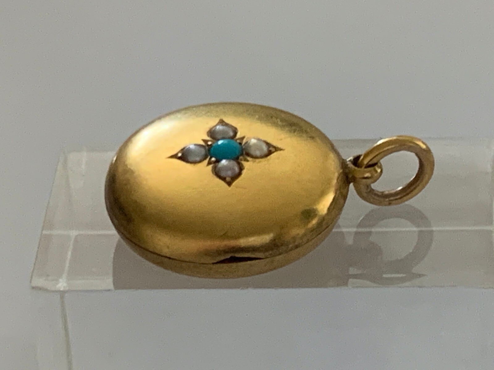 15ct / 15k Gold Locket