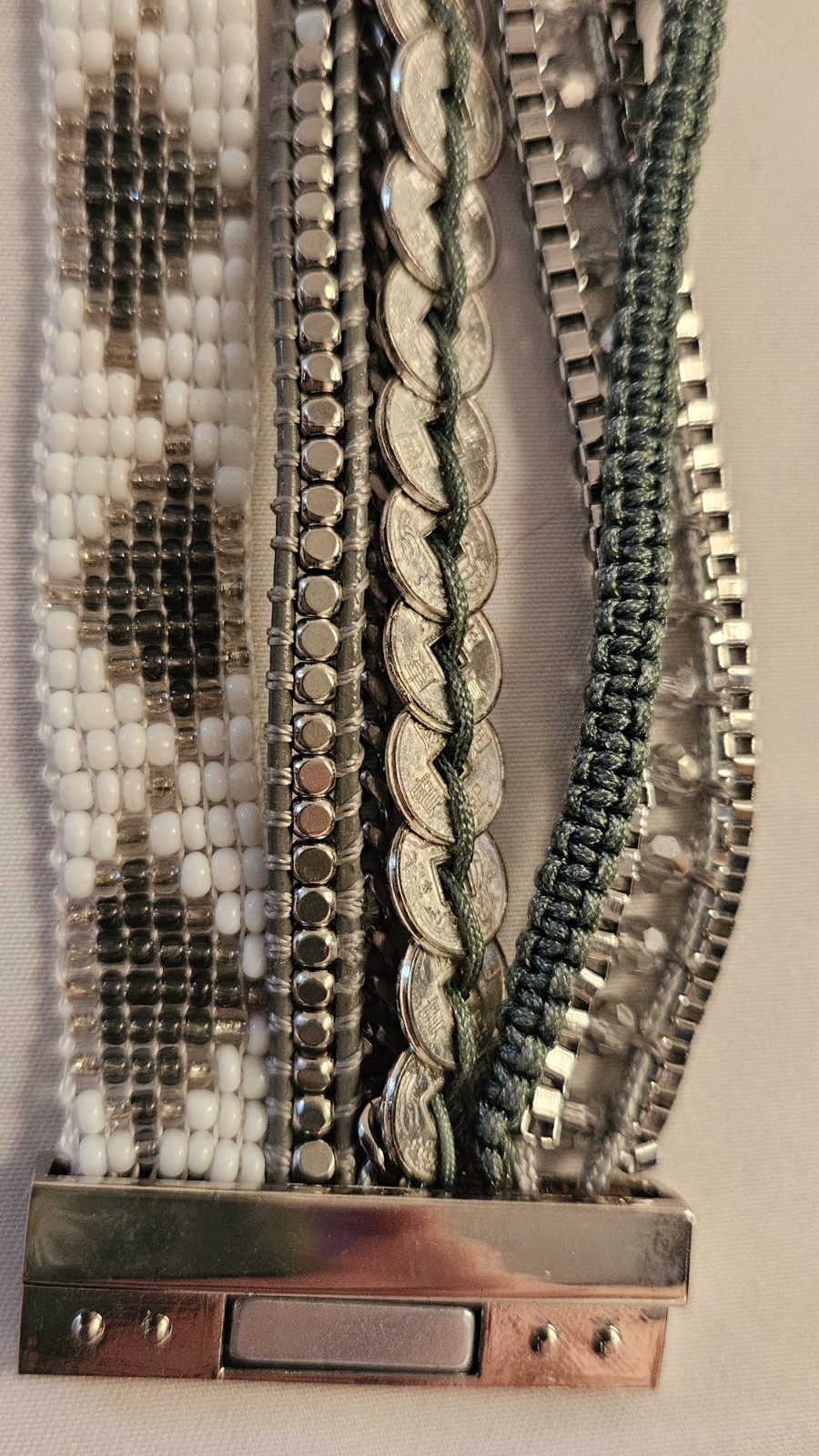 Victoria Emerson Bracelet Crystal Beaded Chain Cuff Womens 7.5 Inch Silver