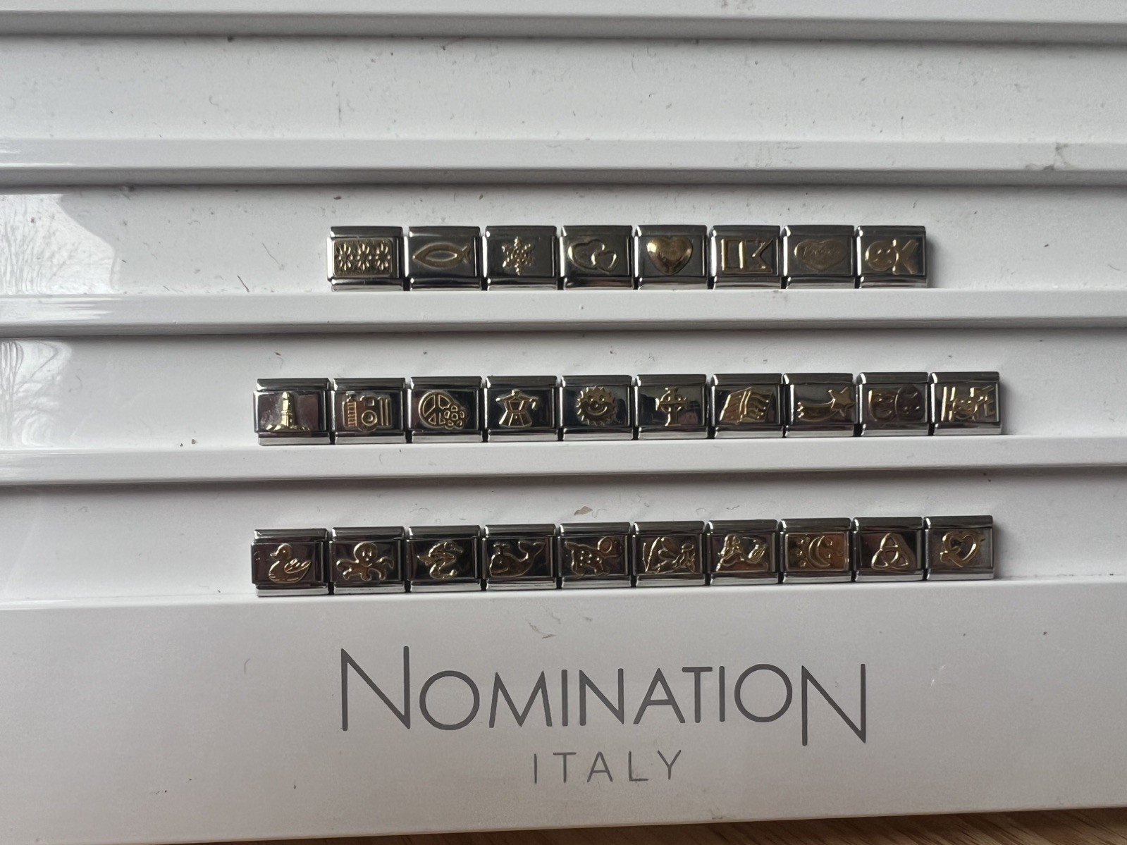 Genuine Nomination Charm – Gold – Multi Listing You Choose