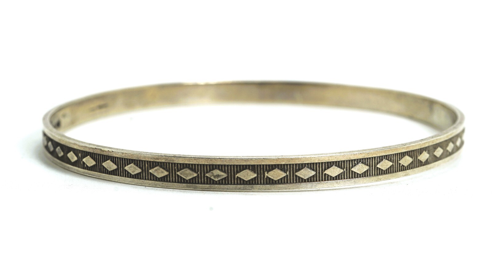 Vintage Sterling Silver Diagonal Shape Pattern Bangle Bracelet