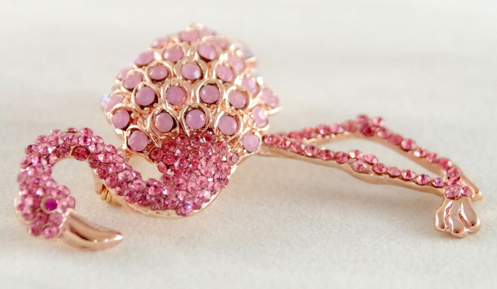 2 1/8″ NWOT PINK & AB RHINESTONE & GOLD TONE PINK FLAMINGO BIRD BROOCH PIN