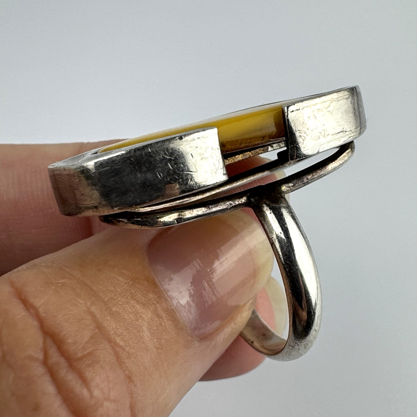 Vintage 12.8g Sterling Silver 925 Modernist Butterscotch Amber Large Ring Size 7