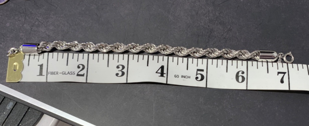 Vintage Monet Silver Toned 1/4″ Wide Twisted Rope Chain Fashion Bracelet 7 Inch