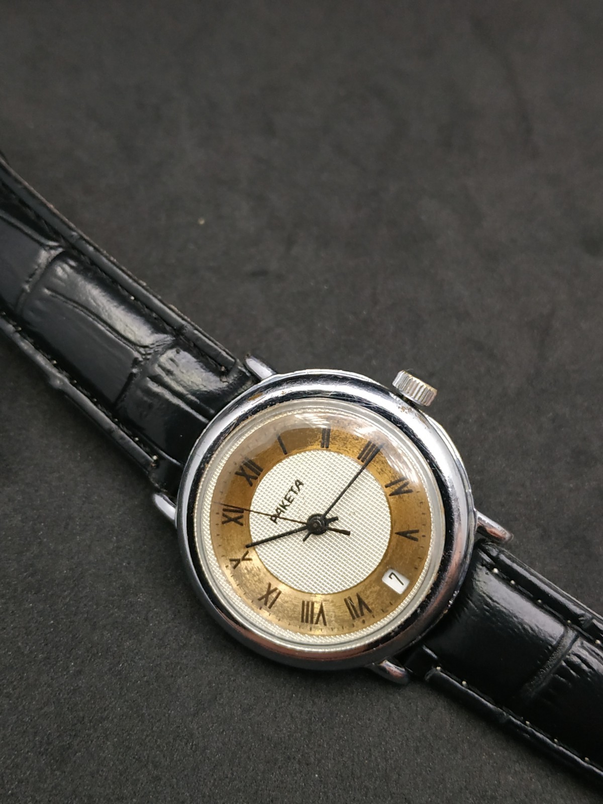Men’s Dress Vintage USSR Watch Raketa Mechanical 2614.H Retro Soviet ☭