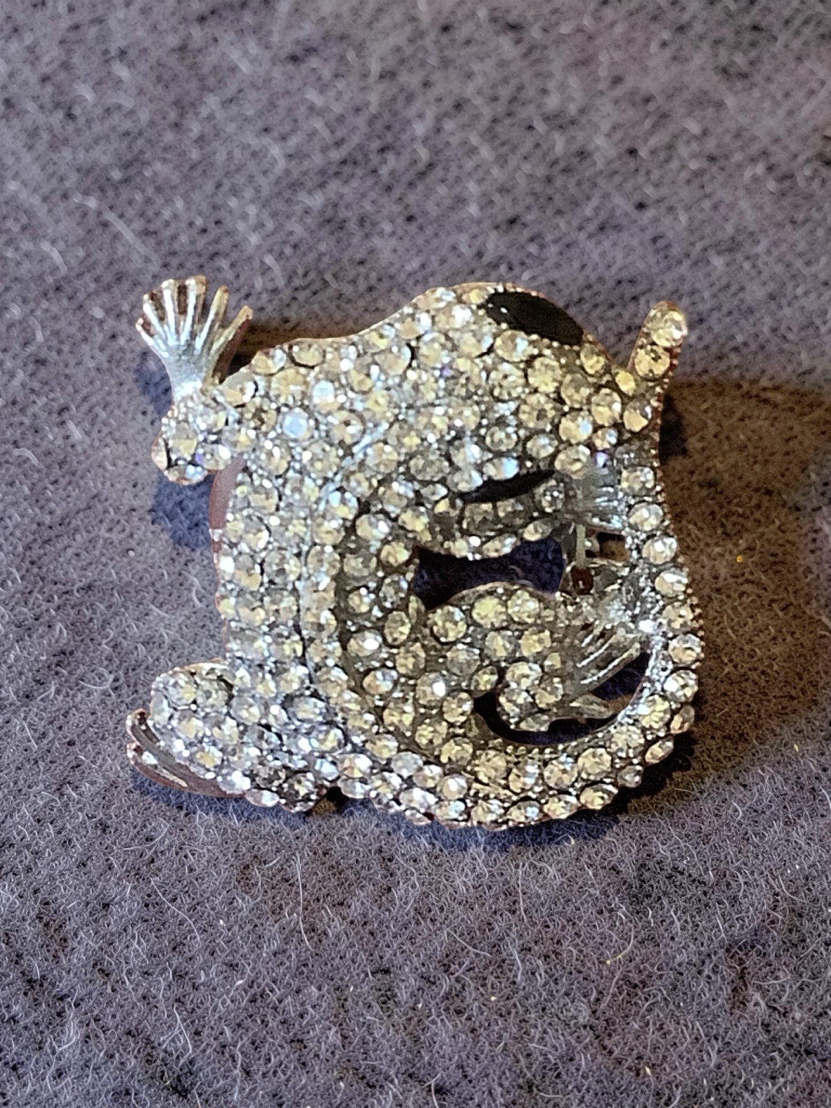 VINTAGE 90’S Lizard Crystal Rhinestones Stretch Ring, Preloved
