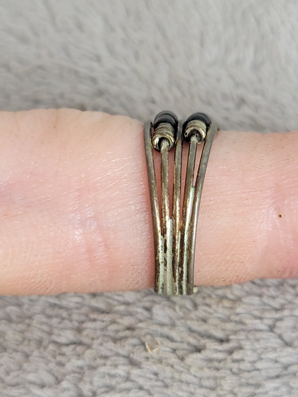 Vtg Adjustable Sterling Silver Wire Wrapped Black Beads Ring Boho Jewellery