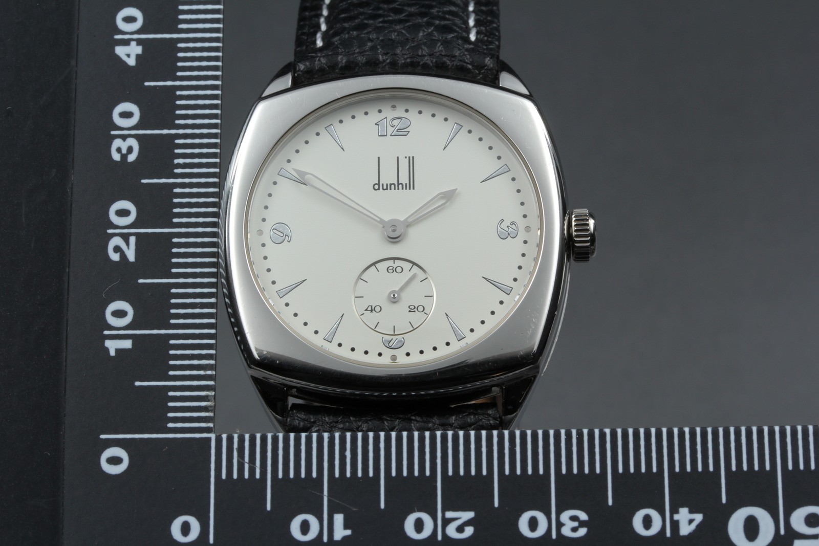 Vintage [Near MINT] Dunhill Centenary 113 Small Seconds White Quartz Men’s Watch