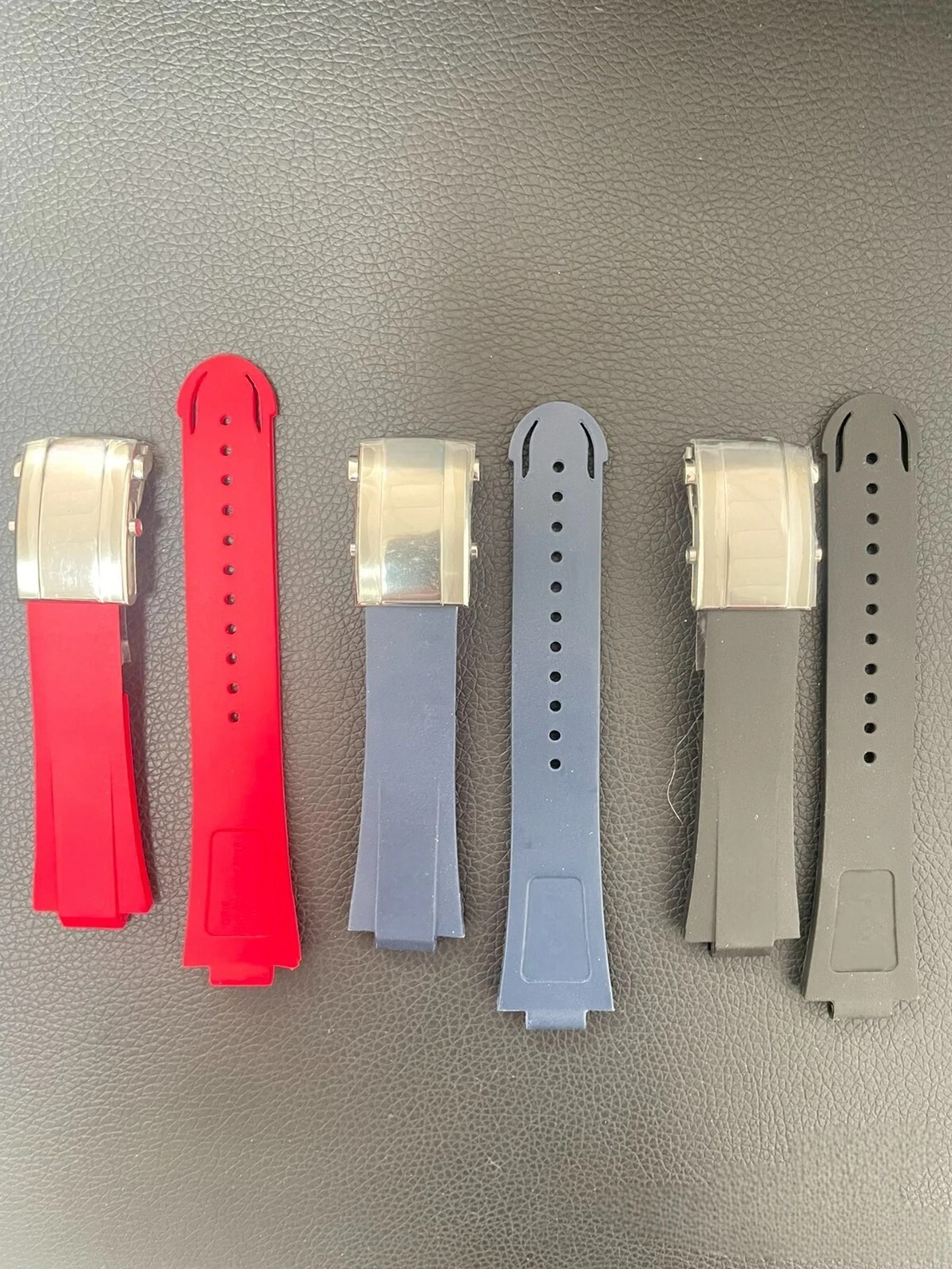 24x12mm FKM Fluoro Rubber Convex Strap Watchband For Oris Aquis 7730 7740 43mm
