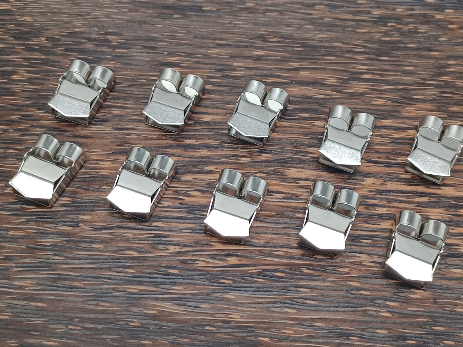 Silver Adjustable Bolo Slides (10 Pieces) (Made Of Steel)