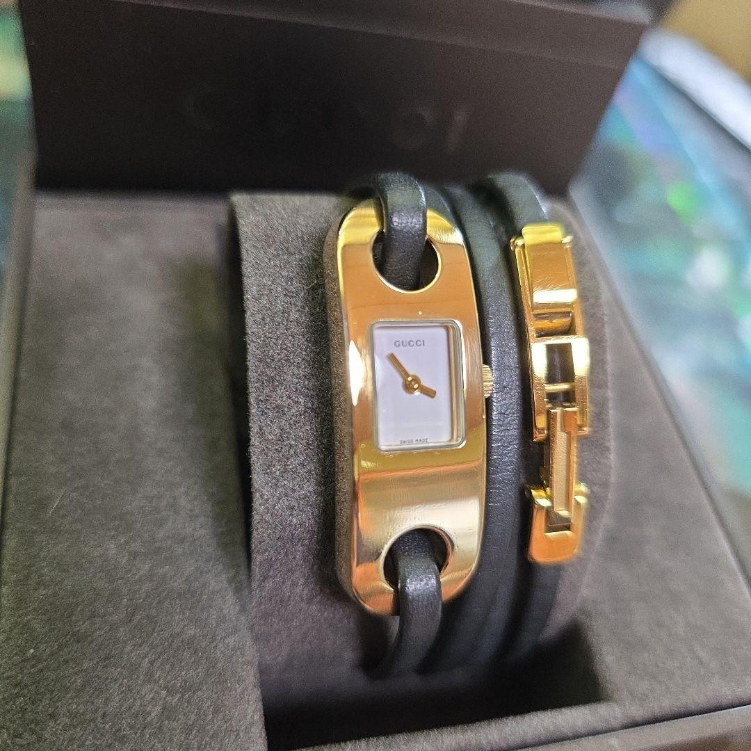 Gucci 6100.L Gold Bracelet Watch Quartz Ladies Rare Japan 0713911