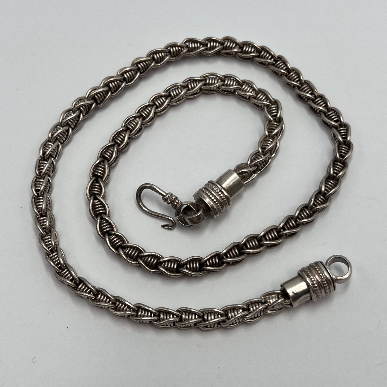 Vintage 925 Sterling Silver Chain Necklace 56.9g 50cm Hook Clasp Unisex Signed