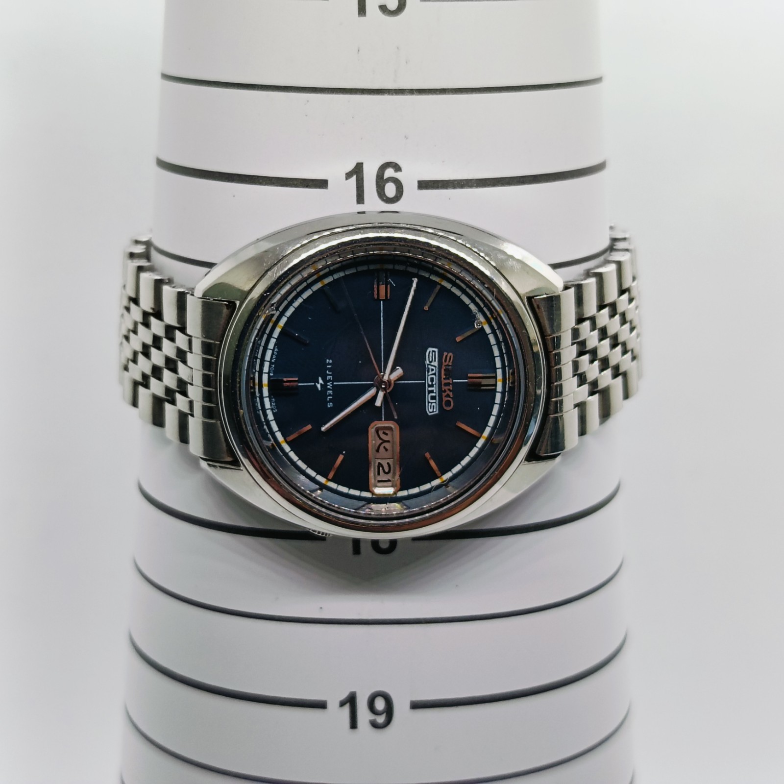 Vintage SEIKO 5 ACTUS 7019-7070 Automatic 21J Blue Dial Day Date Men’s Watch