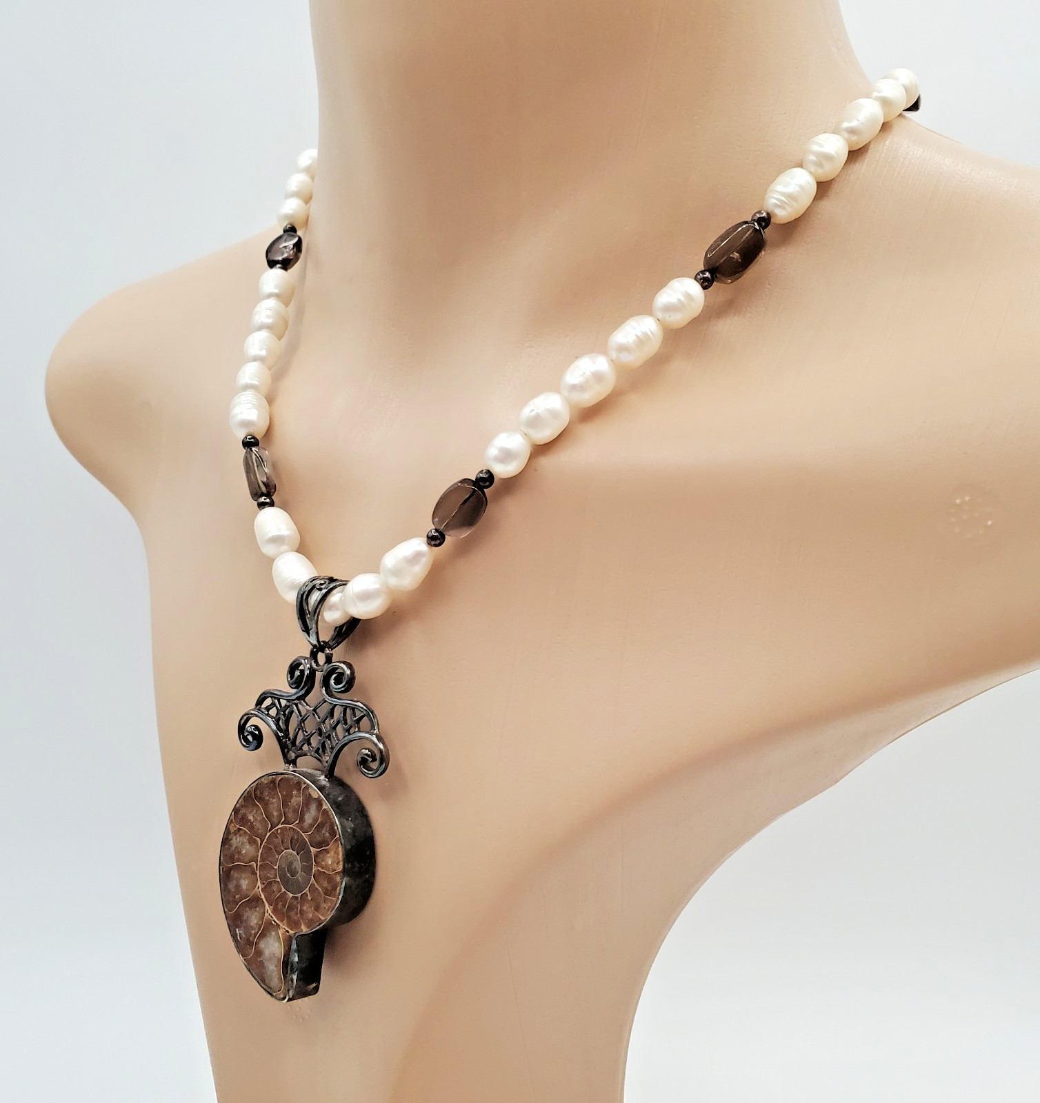 VTG 925 Ammonite Fossil Pendant Pearl Glass 16in Necklace Sterling Silver 40gtw