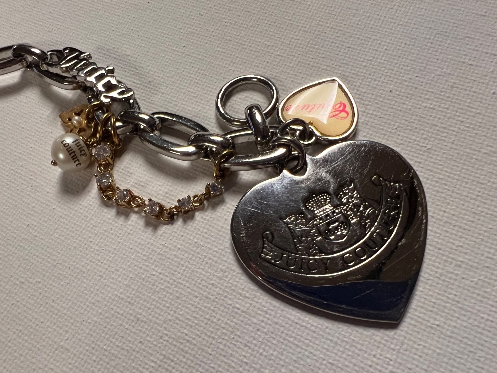 Y2K Juicy Couture LET THEM EAT COUTURE Heart Pearl Charm Bracelet Silver Tone