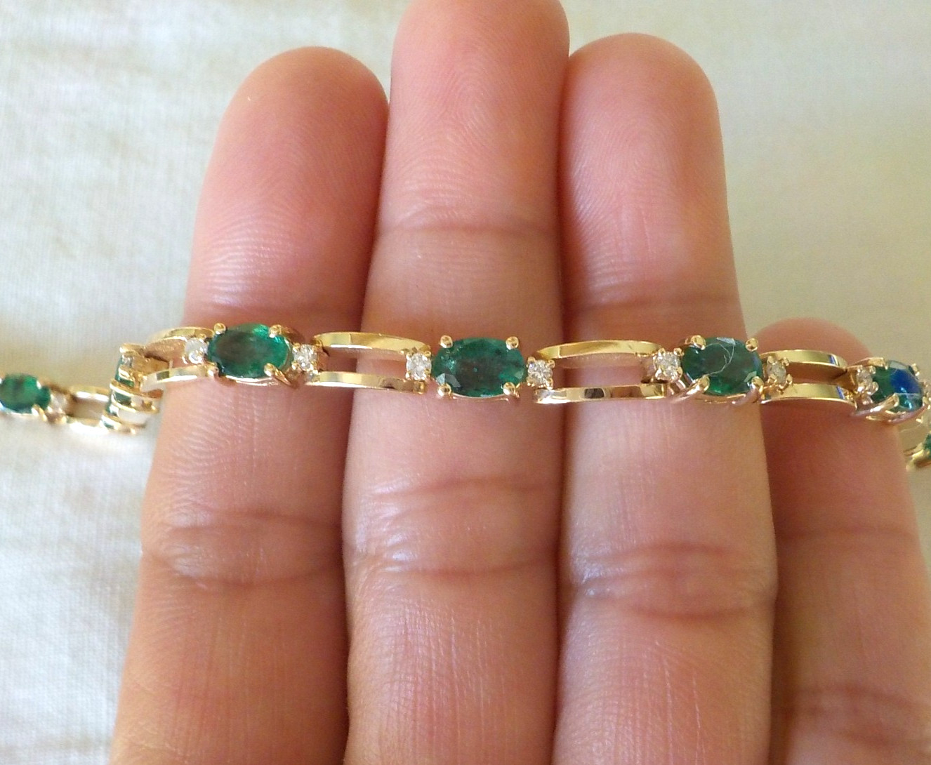 Heavy 14K Yellow Gold Natural Emerald Diamond Bracelet – 12.90 gms, 7.1 in, 5+ct