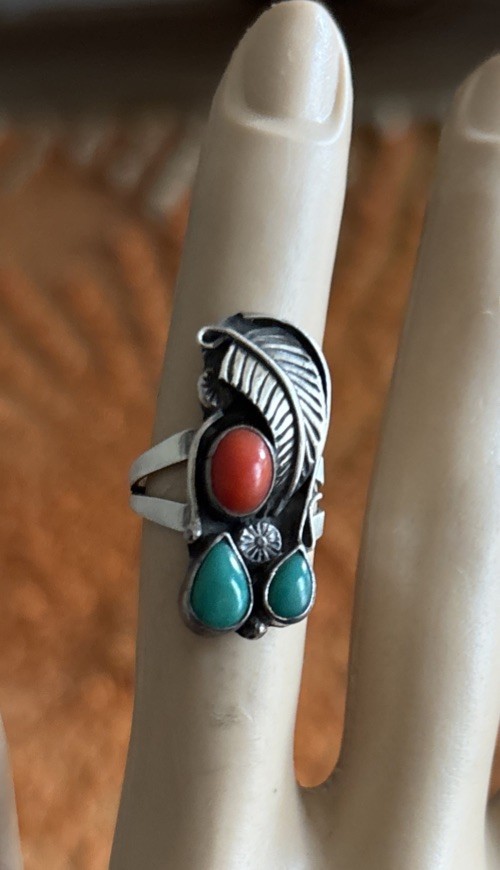 Vintage Navajo RS Roger Skeet Sterling Silver Coral Turquoise Ring Size 5.5 Leaf