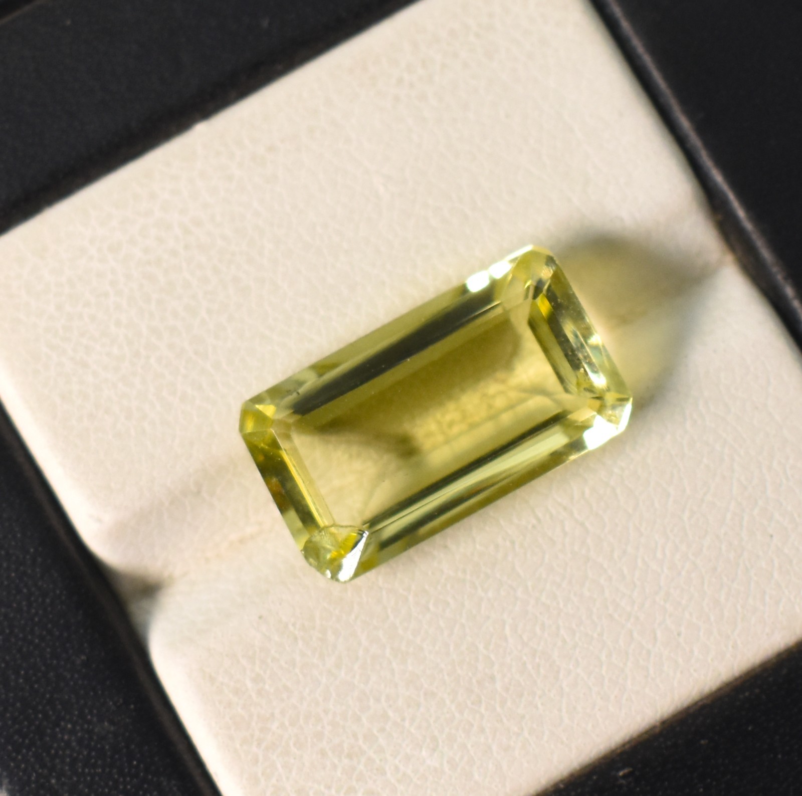 Natural Lemon Quartz Octagon Emerald Cut Gemstone 16.5X9.5X6 MM 7.15 Cts