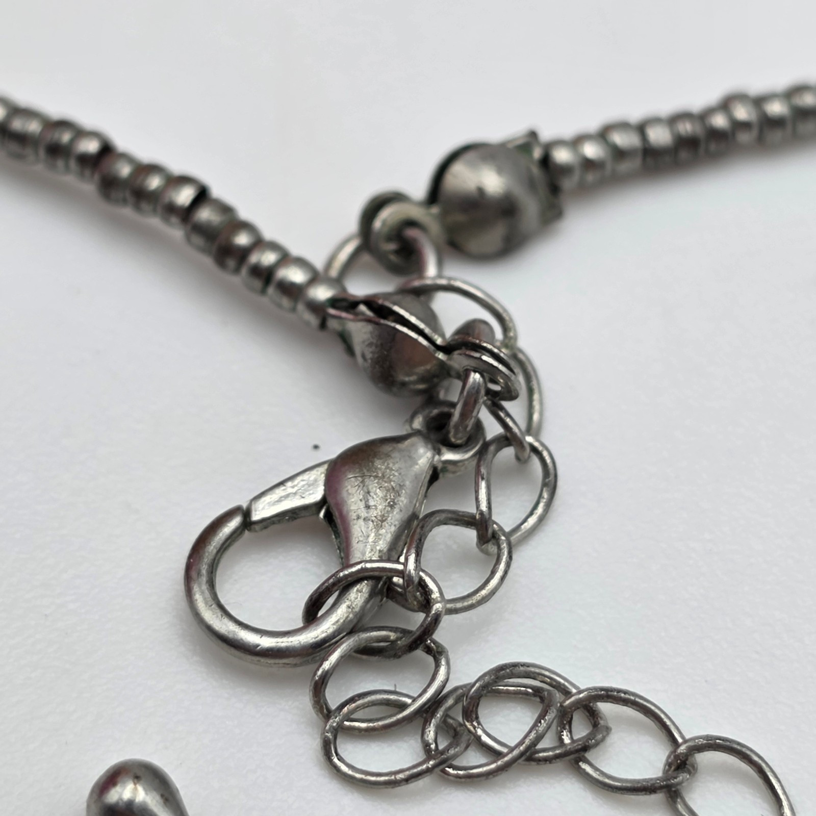 White Natural Baroque Pearl Station Necklace Silver Tone Seed Beads 15 In Vtg.