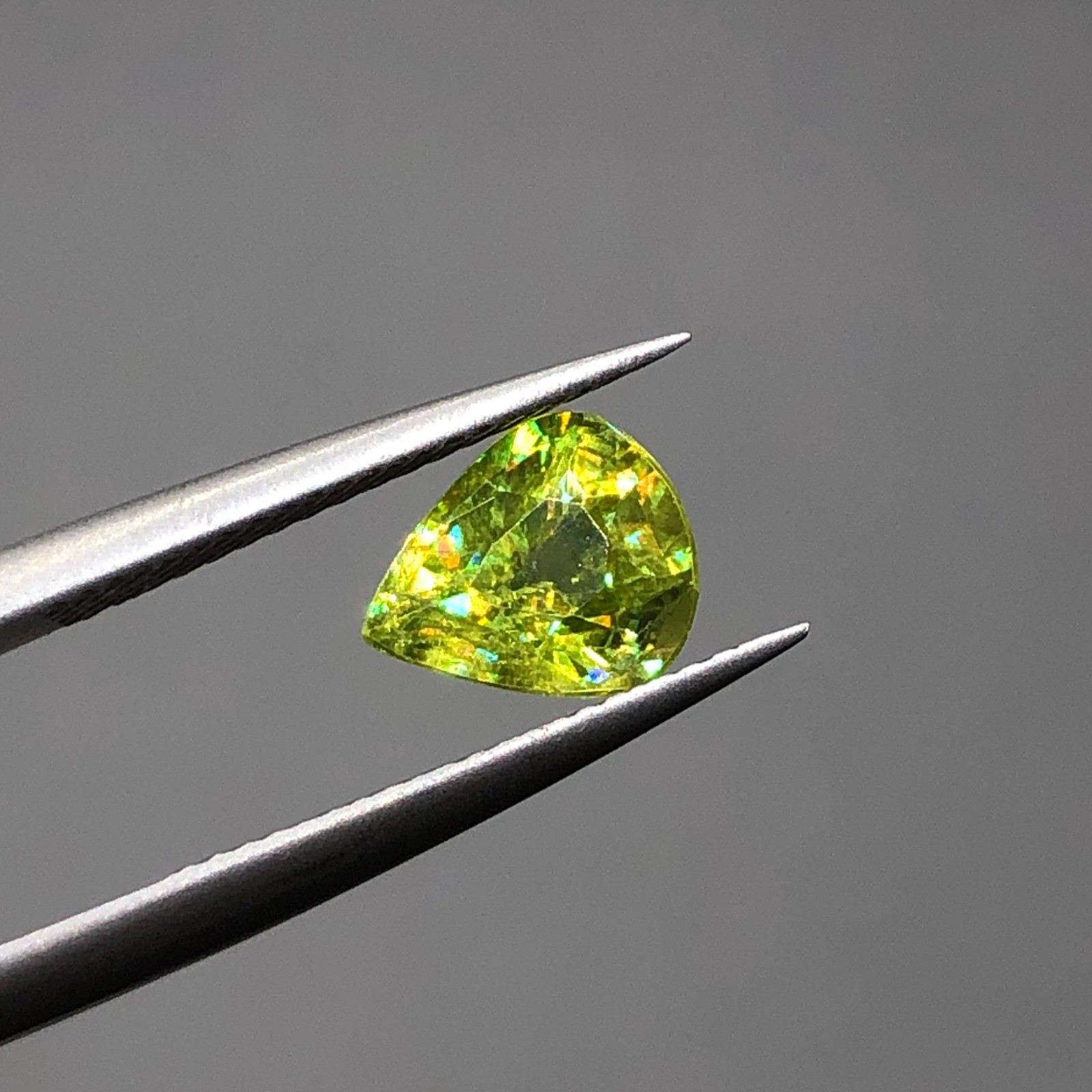 Sphene Titanite Loose Gemstone, 1.35Ct Full Fire Faceted Stone for Pendant