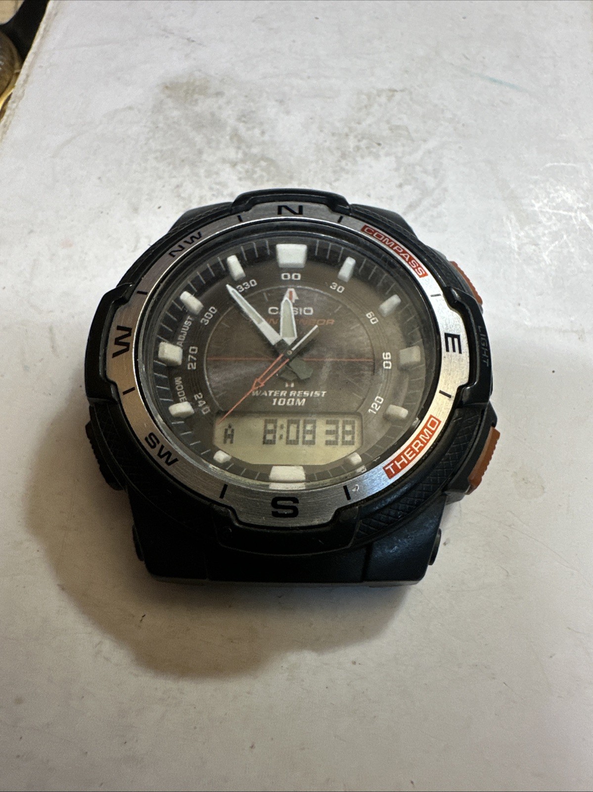 Casio Twin Sensor Illuminator SGW-500H 5269 Ana/Digital Red/Black Dial New Batt!