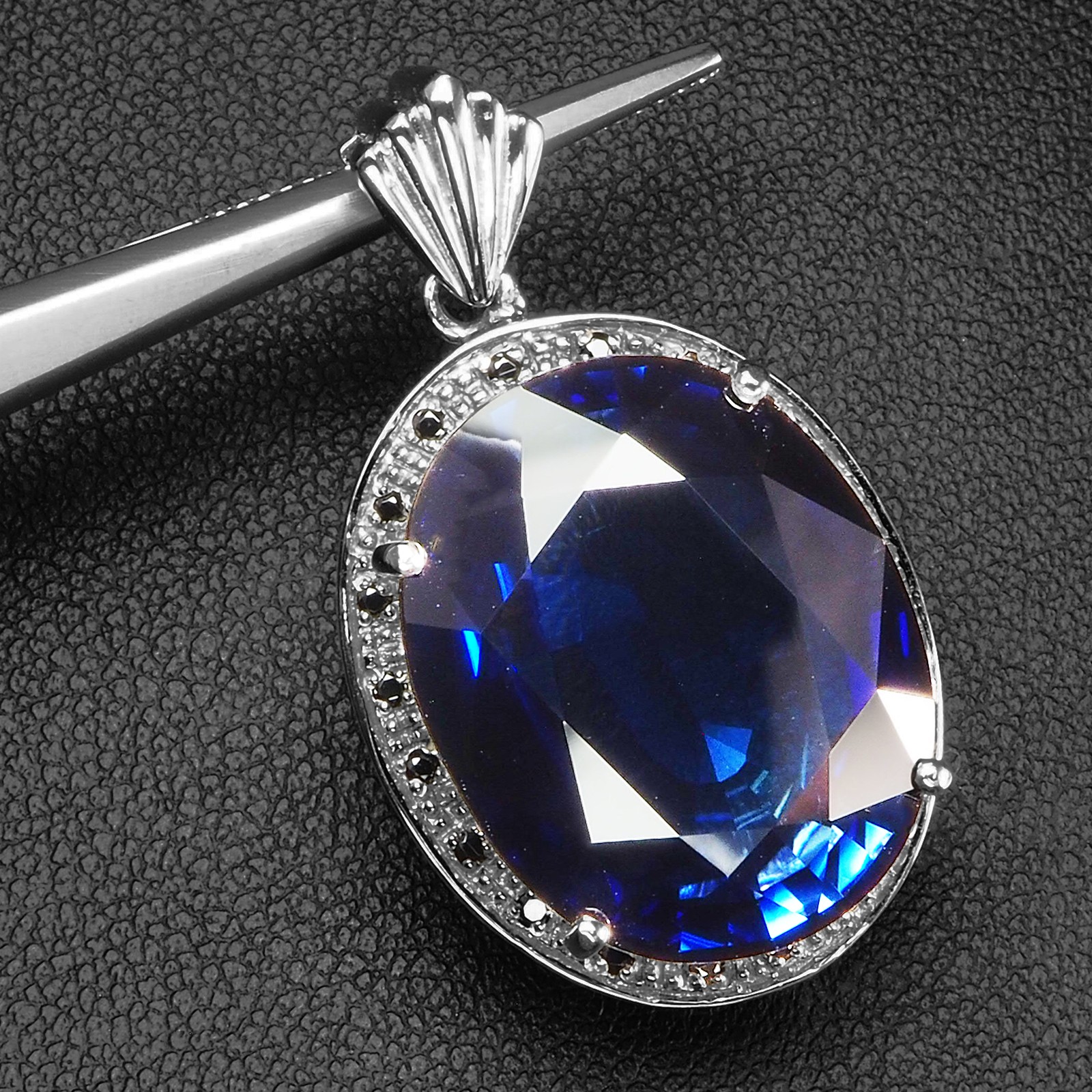 Stupendous Royal Blue Tanzanite 31.50Ct 925 Sterling Silver Handmade Pendants