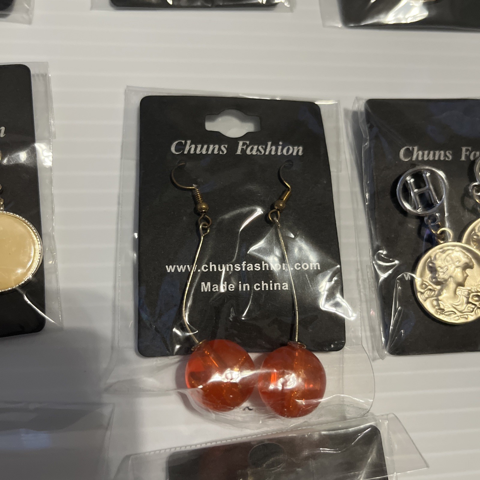 Lot of 140 Chuns Fashion Jewelry Earrings with different designs and colors