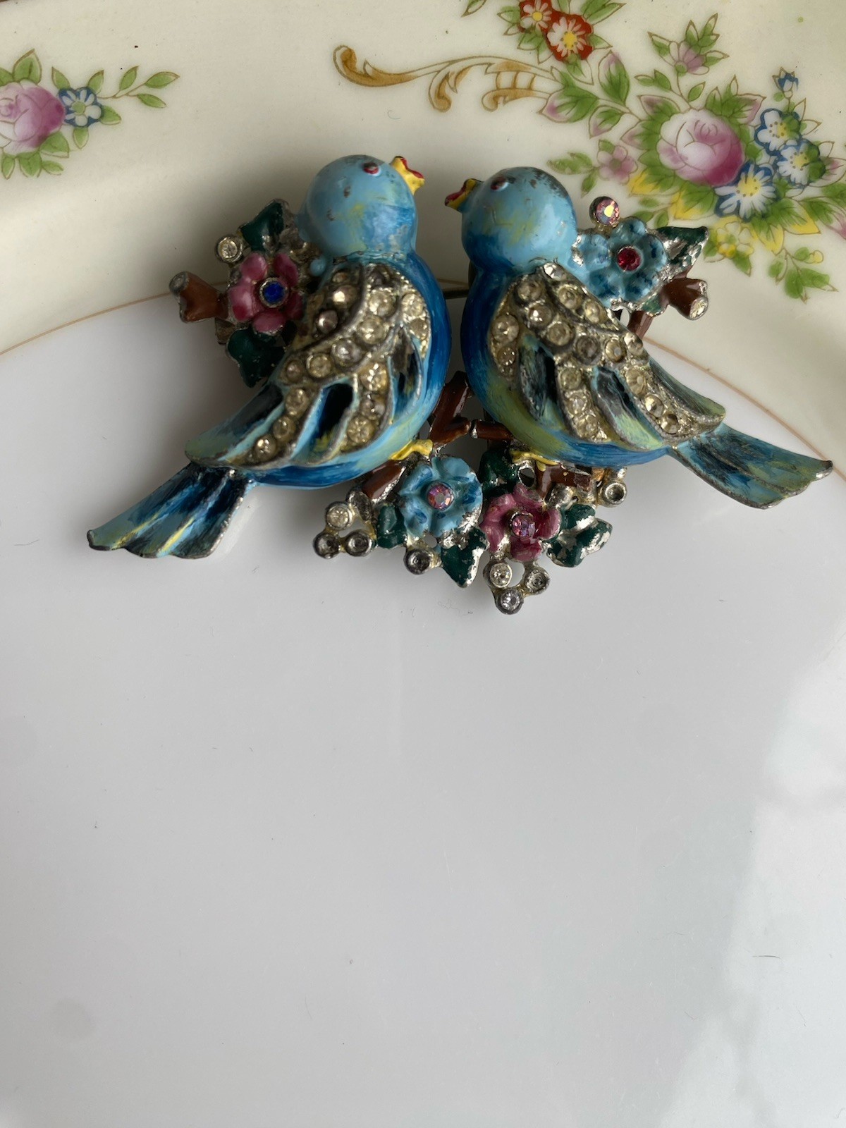 Rare Vintage 40s Coro Duette Enamel Love Birds Fur Clips Rhinestone Pin Brooch