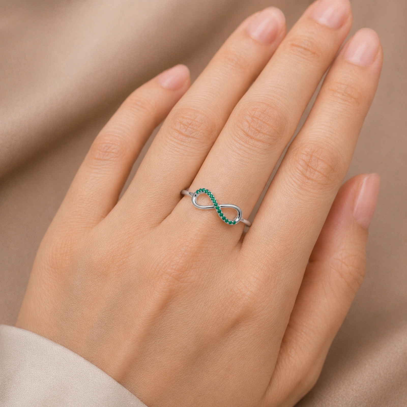 925 Sterling Silver Emerald Green Infinity Ring | Dainty Promise Wedding Band