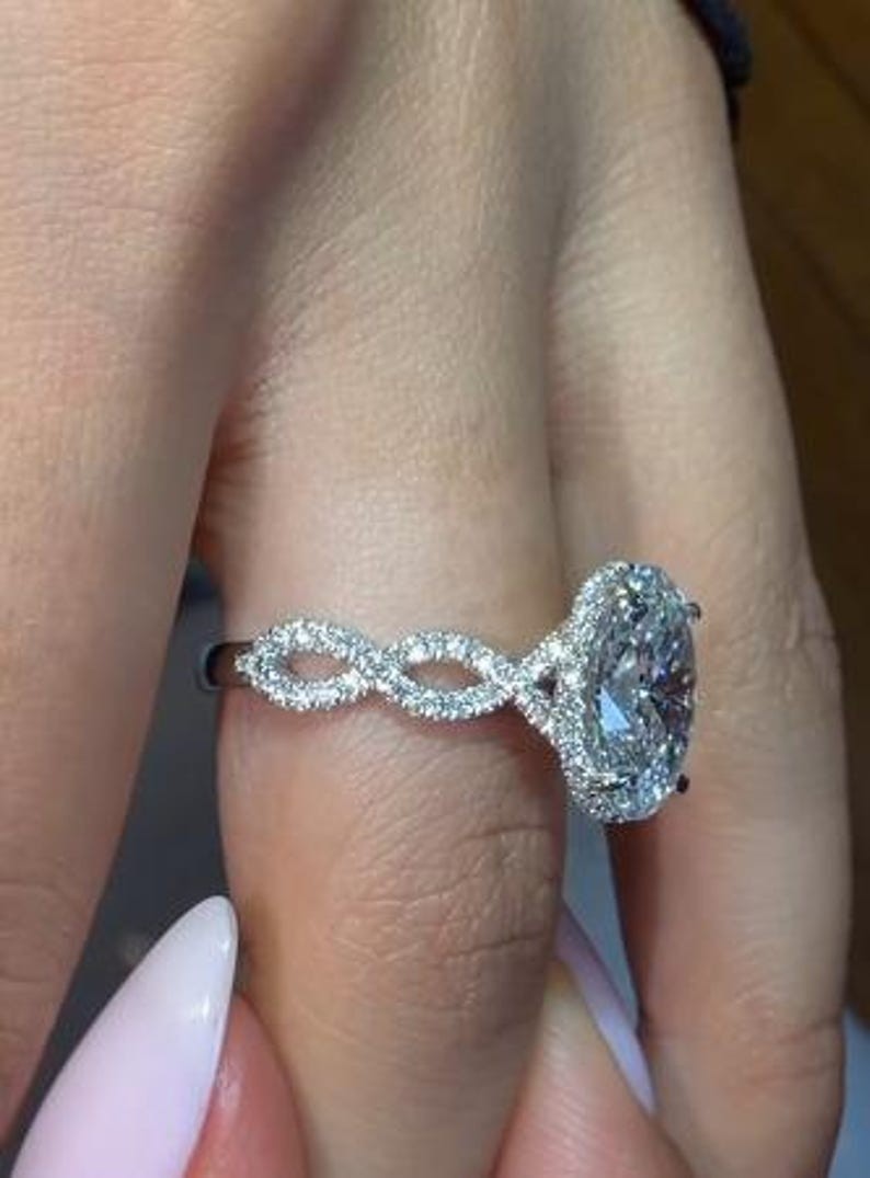 2.0 CT Oval Cut Moissanite Solitaire 14K Gold Vintage Style Engagement Ring