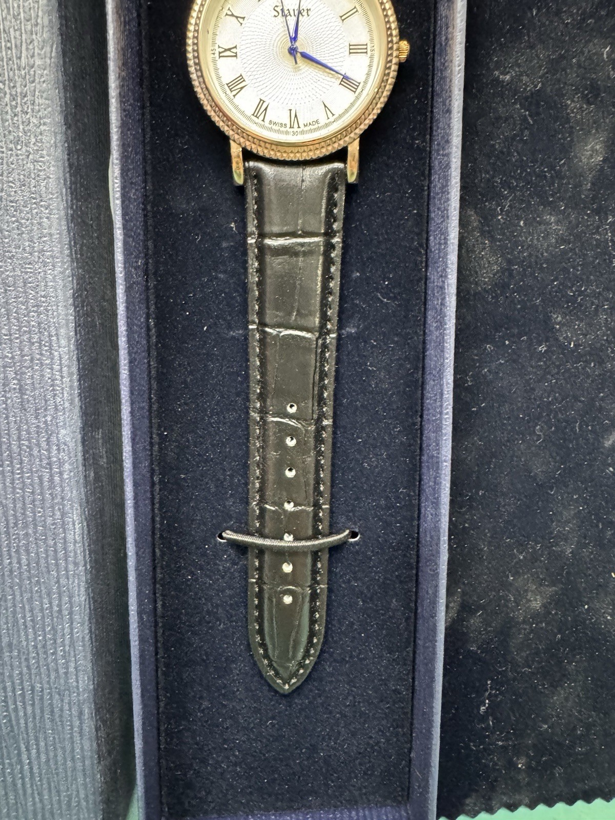 Men’s Authentic Stauer Bellinzona Watch #32973 Black Leather Band Mint NIB