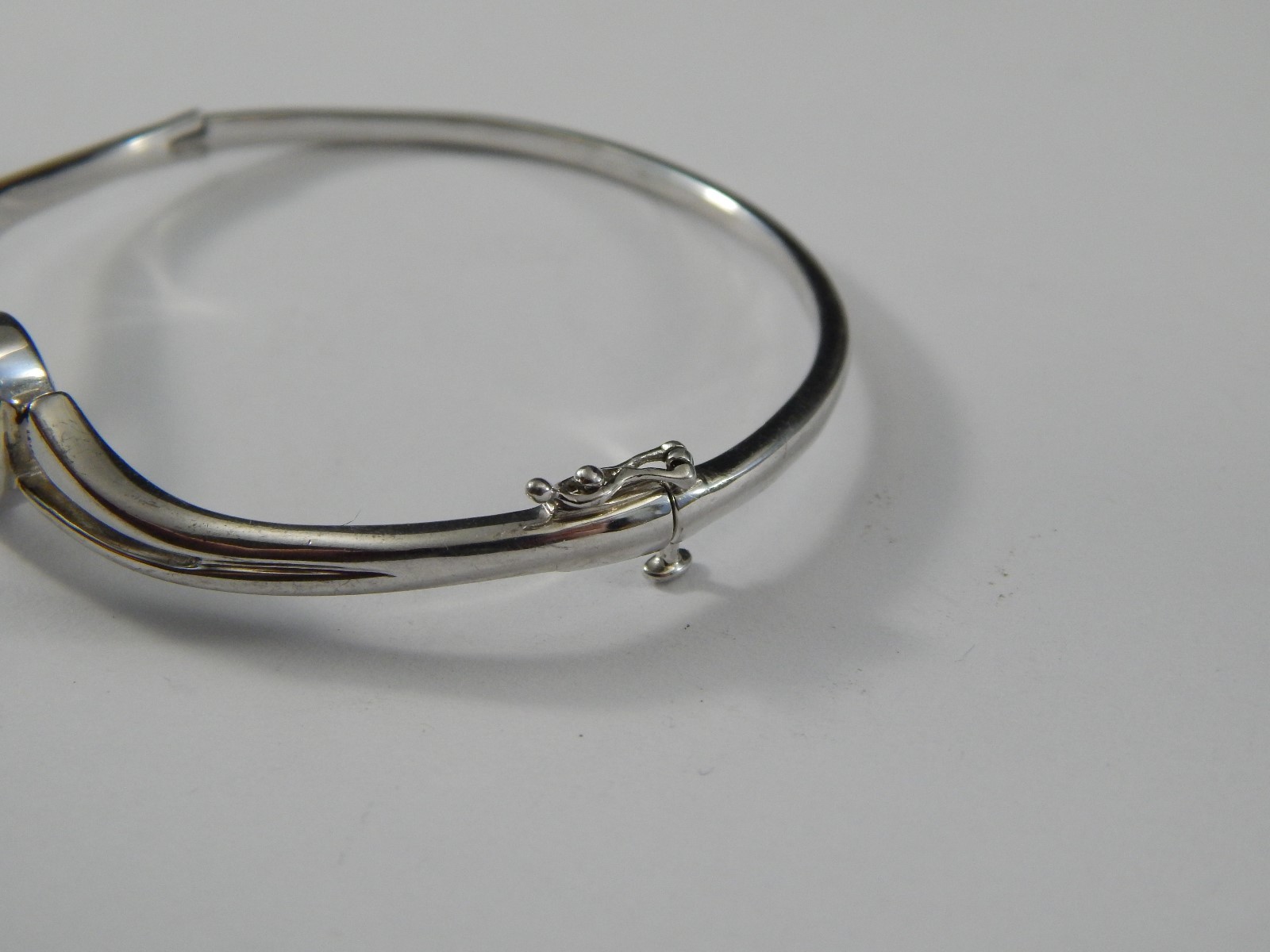 Estate Vintage 1OK Yellow Gold & 925 Sterling Silver Double Heart Bracelet SUN