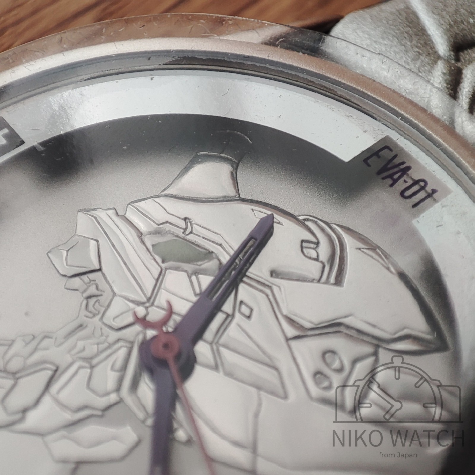 Evangelion EVA Unit 01 silver watch Mens w/Wooden Box & Paper [Near Mint+]