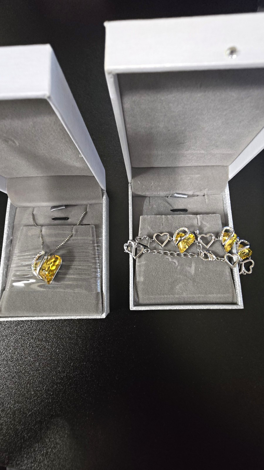 LEAFAEL Silver Tone Yellow Heart Crystal Charm SET Chain Necklace And Bracelet