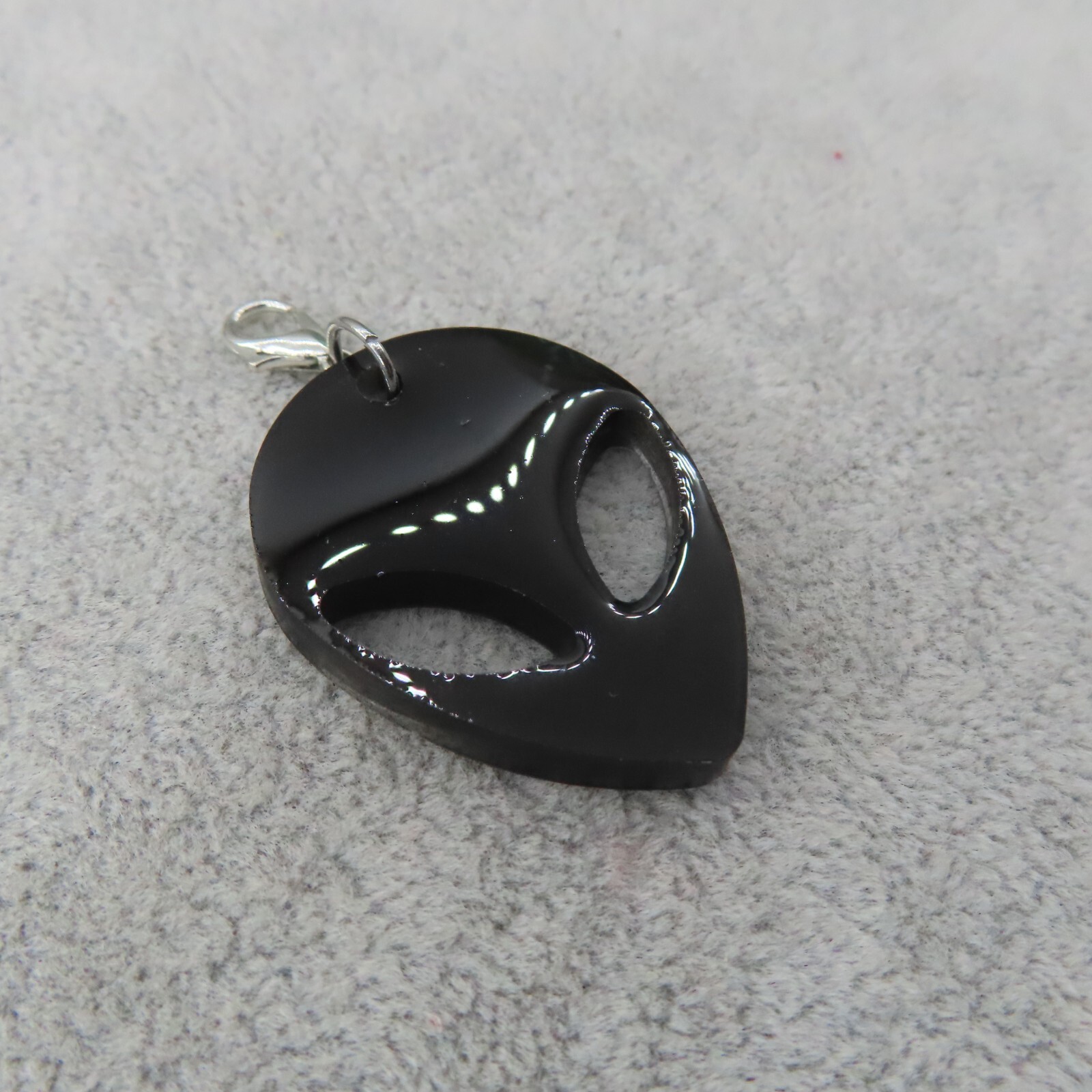 BLACK ALIEN FACE Head Charm Zipper Pull Keychain Add On Clip Planner Journal