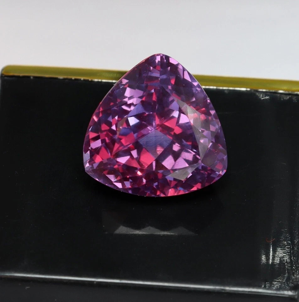 10 CT+ Natural Flawless Montana Purple Pink Sapphire Loose Gemstone Trillion Cut