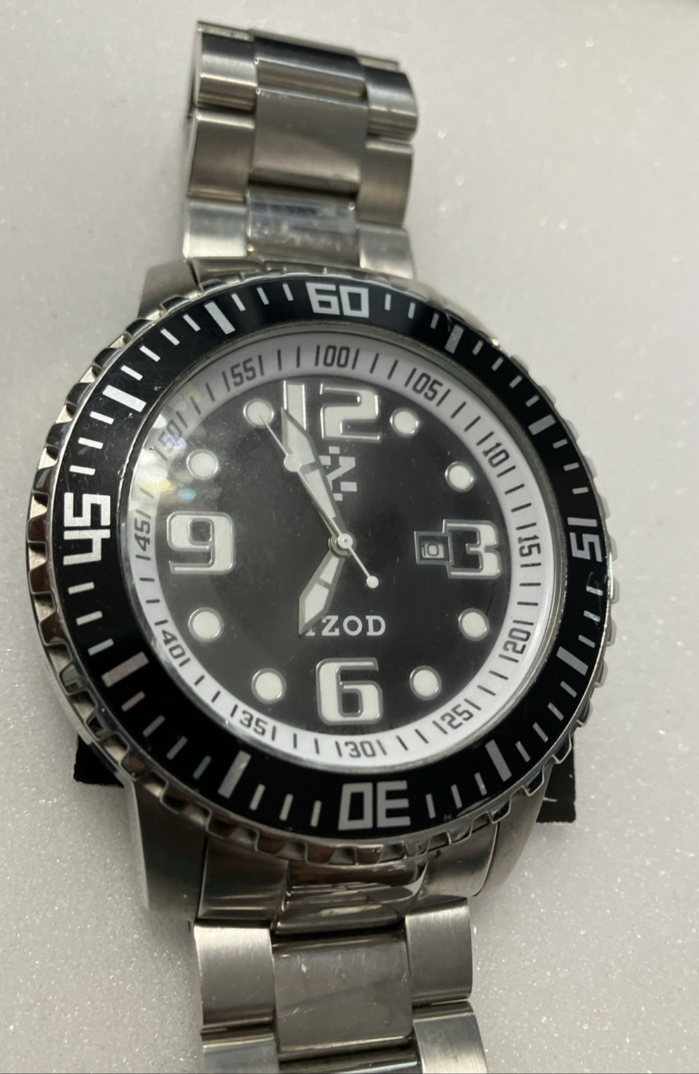 Izod Eagle XL IZS5 Steel Men’s Watch PreOwned For Parts Or Repair No Stem/Crown
